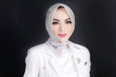 Tekuni Banyak Profesi,...