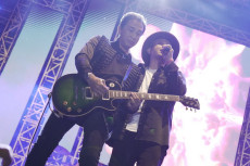 Padi Reborn dan dMasiv...