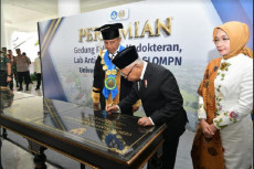 Dukung Atlet Berprestasi,...