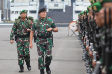 Panglima TNI Lepas 840...