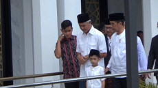 Bertemu Jokowi Salat...