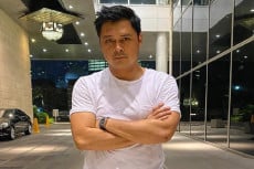 Iqbal Pakula Meninggal...