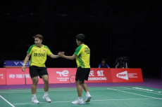 LIVE di MNCTV! Saksikan...