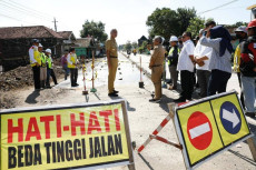Rogoh Anggaran Rp437...