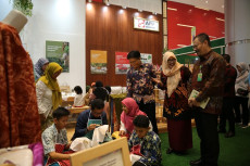 Pembinaan UMKM Sebagai...