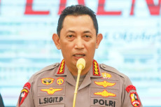 Masyarakat Palue Tersanjung...