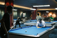 Daruma Pool and Coffee...