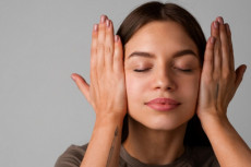 5 Yoga Wajah yang Mudah...