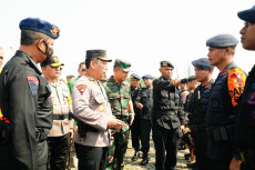 Gelar Pasukan, Kapolri...