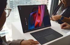 HP Spectre Fold, Emang...