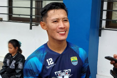 Henhen Herdiana Rasakan...