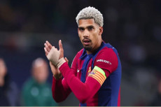 Ronald Araujo Tepis...