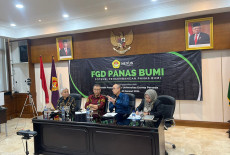 Meneropong Potensi Panas...