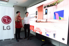 LG Rambah Dunia Belanja...
