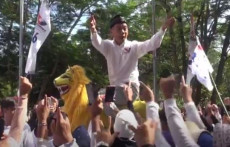 Caleg Perindo Oni Suwarman...