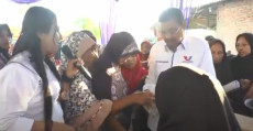 Perindo Gelar Bazar...