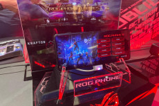 ASUS ROG Phone 8 Series...