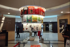 Ngabuburit Seru di Pameran...