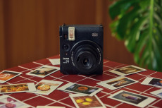 INSTAX Mini 99TM, Kamera...