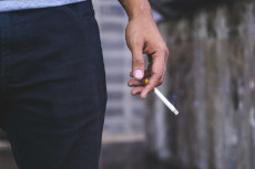 5 Cara Rokok Merusak...