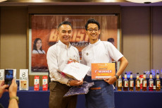 Barista AHA! Cafe Juara...
