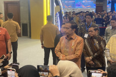 Ditanya Reshuffle Kabinet,...