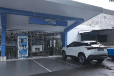Pengembangan SPKLU yang...