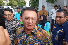 Tolak Kepala Daerah...