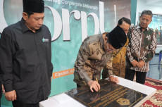 Menag Rilis Pusat Informasi...