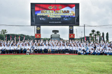 Kemeriahan Reuni Akbar...