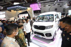 Jokowi Digugat Calon...