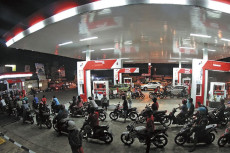 Kelangkaan BBM di Balikpapan,...