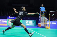 Putri KW ke Perempat...