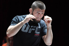Mengapa Khabib Tolak...