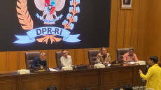 Bertemu Pimpinan DPR,...
