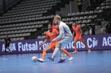 Latvia Kalahkan Belanda...