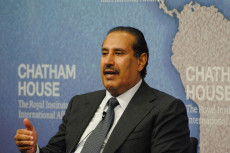 Eks PM Qatar Desak 4...