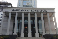 Gugatan Larangan Merokok...