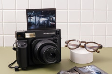 Instax WIDE 400 Tampil...
