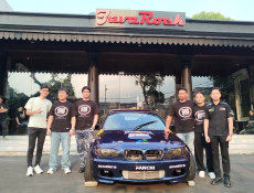 Luncurkan Tim Seven...