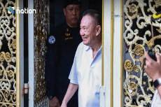 Eks PM Thailand Thaksin...