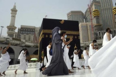 Umrah Berkali-kali Saat...