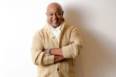 Peabo Bryson Meninggal...