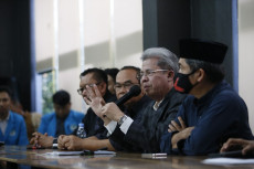 Saiful Mujani Diperiksa...