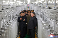 Kim Jong-un Janji Tingkatkan...