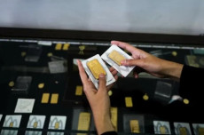 Harga Emas Antam Naik...