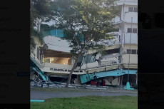 Gempa Guncang Filipina,...
