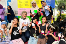 Anak Diajarkan Bijak...