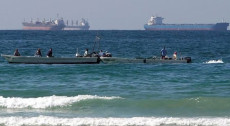 Selat Hormuz Tak Akan...