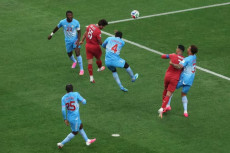 Ronaldo Mandul, Portugal...